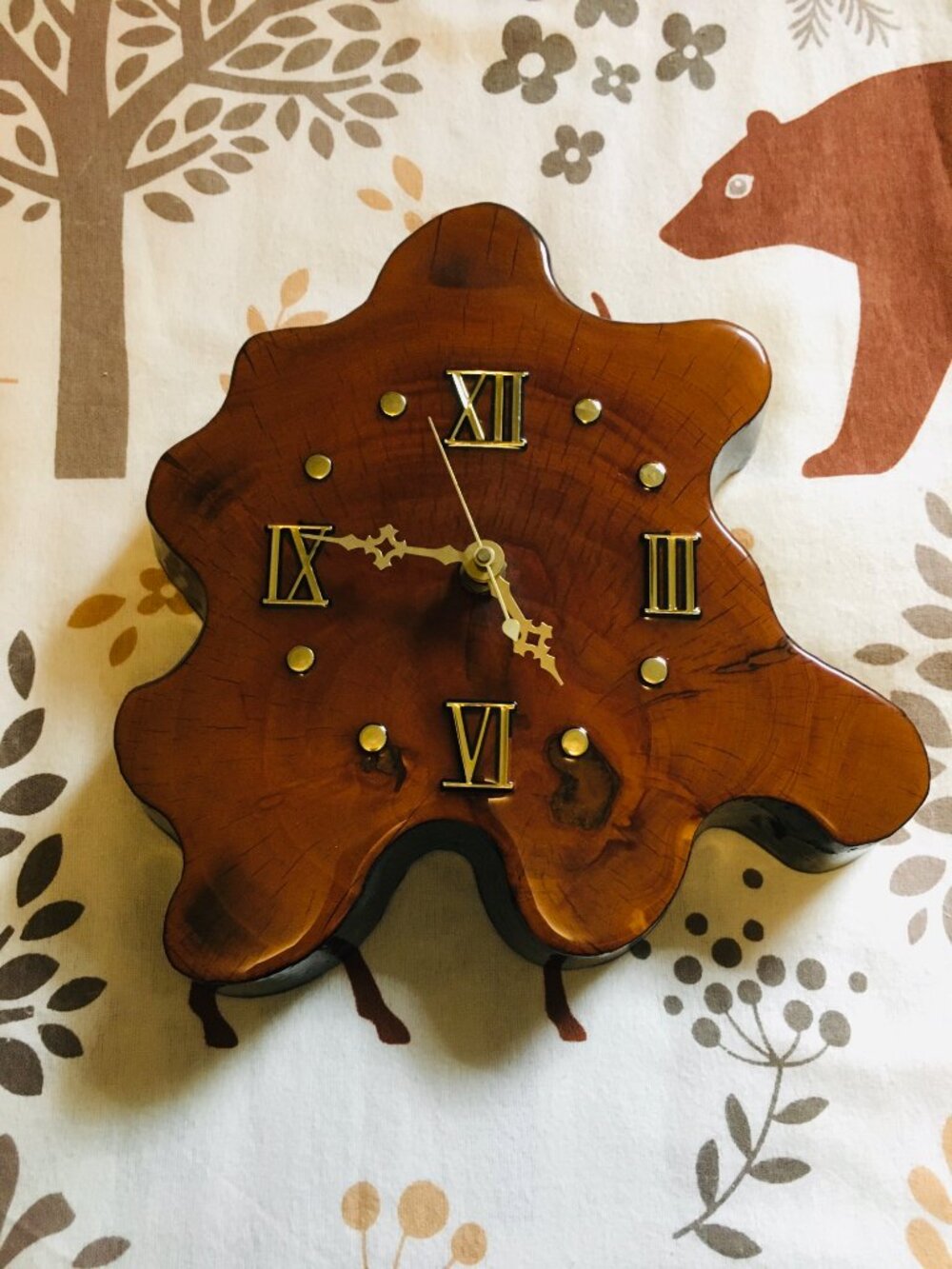 Vintage Mid Century American USA Stamp Live Edge Wood Slab Wall Clock Cabin